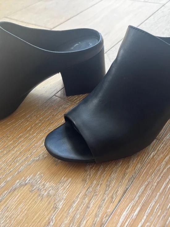 3.1 Phillip Lim Black Leather Block Heel Mule/Slip-On Open-Toe Sandal (7 US) - Picture 6 of 14